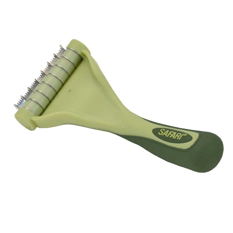 Safari Shed Magic De-Shedding Tool for Dogs with Short to Medium Hair W6327