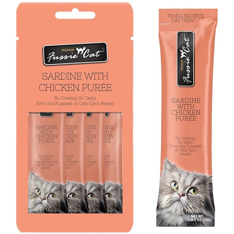 Fussie Cat Sardine Chicken Puree Lickable Cat Treats 4 Pk