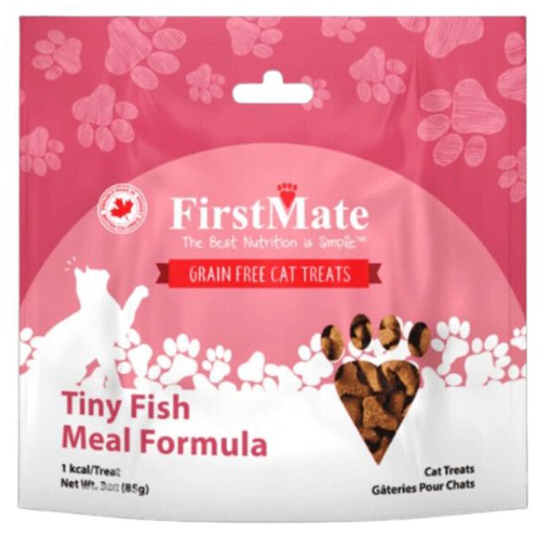 First Mate Tiny Fish Treats For Cats 3oz