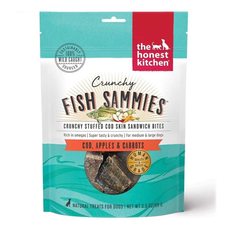 The Honest Kitchen Crunchy Fish Sammies Dog Treats – Cod, Apples, & Carrot – 3.5oz Pouch