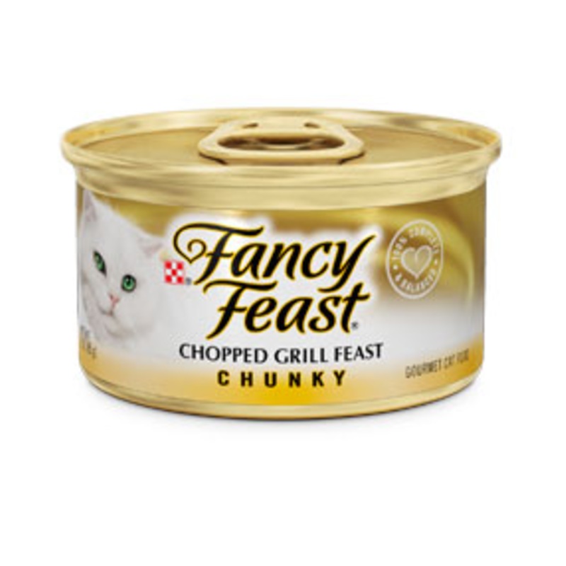 Purina Fancy Feast Broths Classic Chicken, Vegetables & Whitefish Supplemental  Fancy Feast Chunky Chopped Grill Canned Cat Food